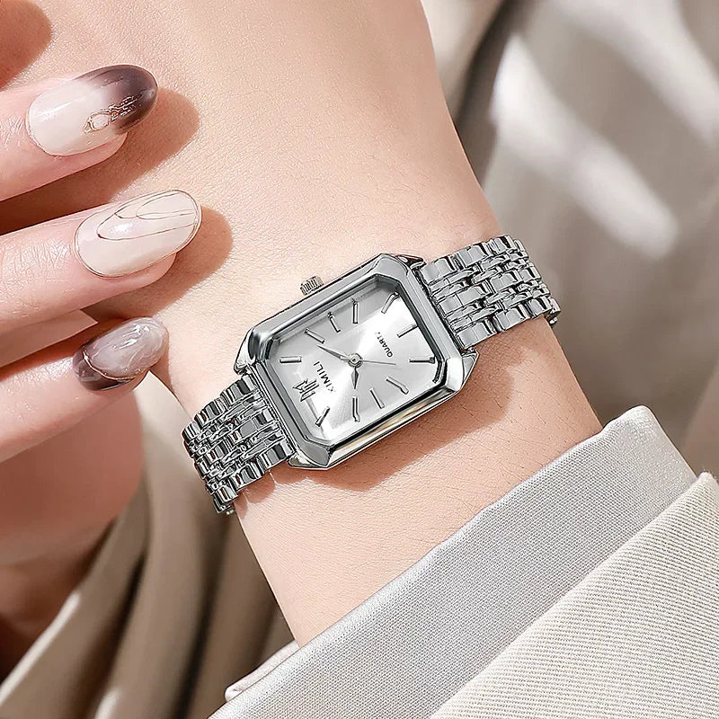 Nudiva's Elegante horloge